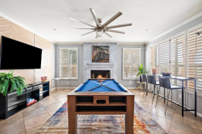 Elegant Scottsdale Desert Retreat with Private Pool, Hot Tub, Game Room, and Family-Friendly Amenities